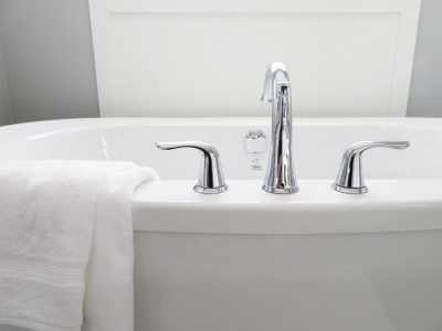 Trucos para renovar tu baño barato y sin obras