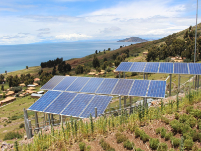 Placas solares: ¿cómo orientarlas para tener más rendimiento?